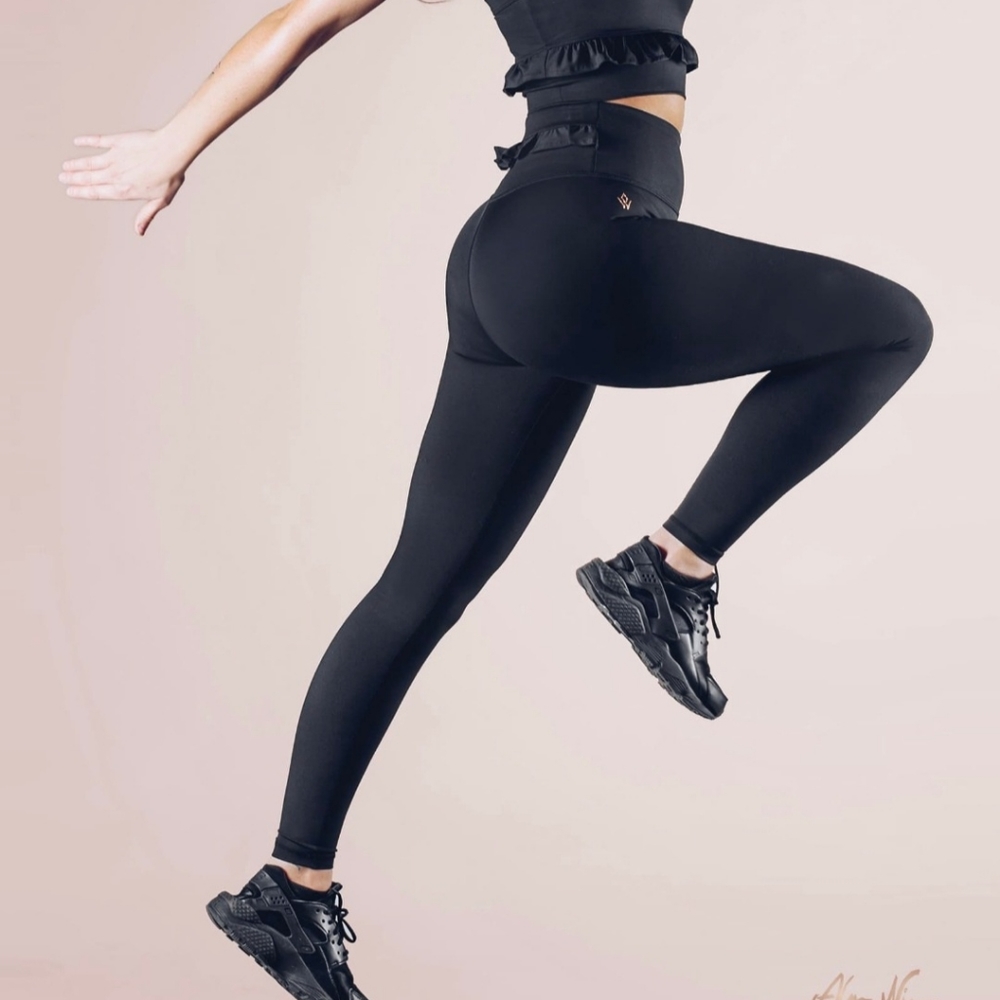 Workout Empire Strong Is Female Frill Legging Size Small